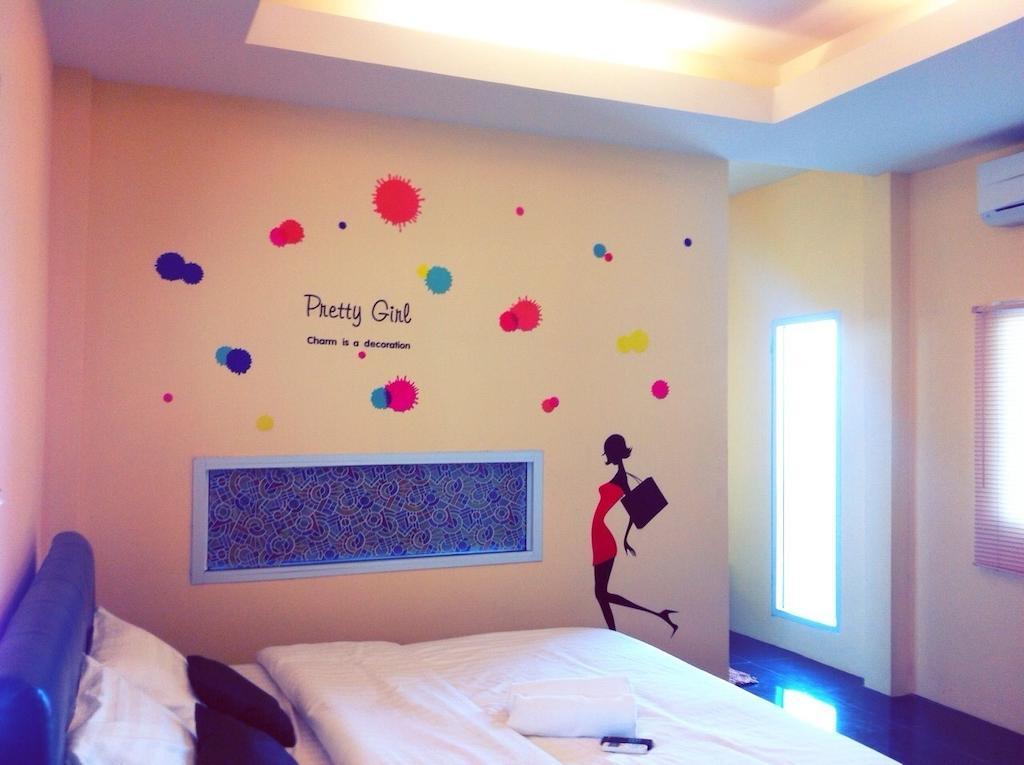 Sixty-Nine Resort Nakhon Phanom Habitación foto